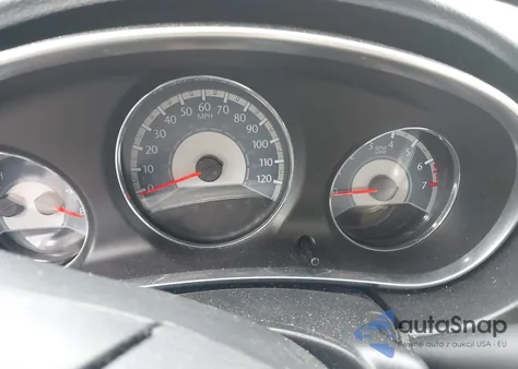 2014 Chrysler 200 Lx z USA, uszkodzony, nr VIN 1C3CCBAB8EN205029